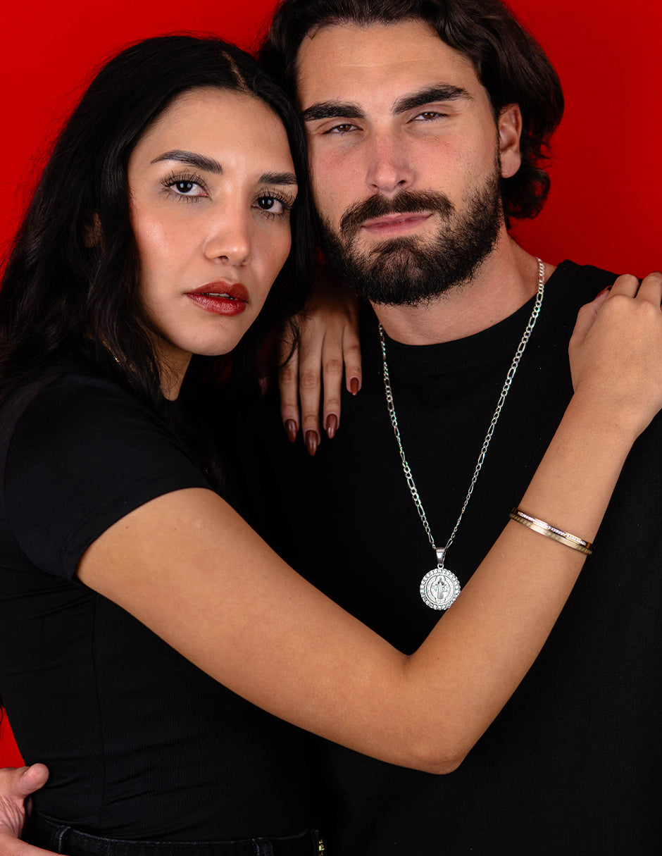 Dije de Plata .925 | Medalla San Benito Zirconias | 4.60CM Altura 3.70CM Ancho