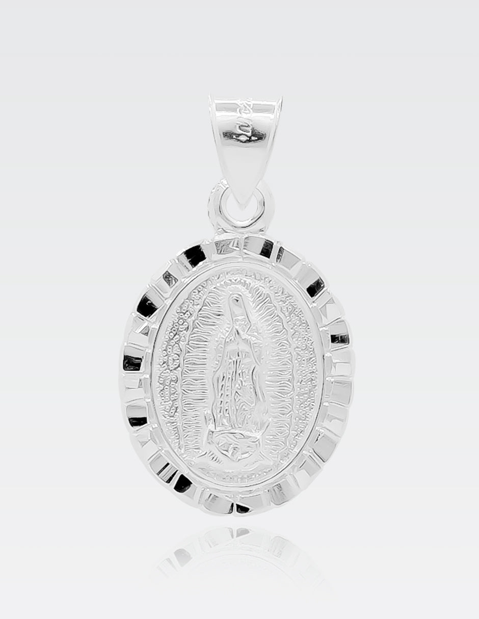 Dije de Plata .925 | Virgen de Guadalupe | 3.3 CM Alto 1.9 CM Ancho