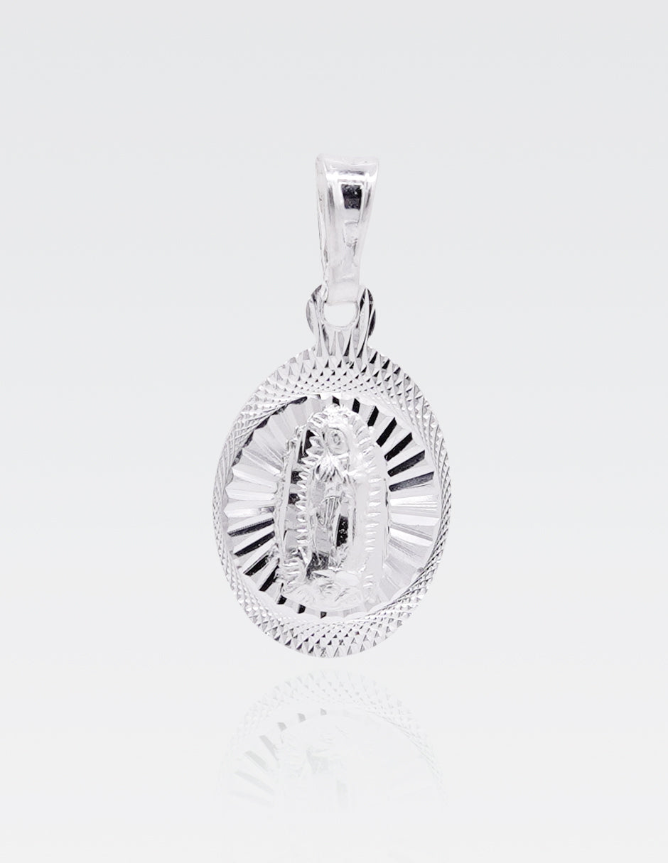 Dije de Plata .925 | Sagrado Corazón | 2.6 CM de Altura 1.3 CM de Ancho