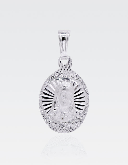 Dije de Plata .925 | Sagrado Corazón | 2.6 CM Altura 1.3 CM Ancho