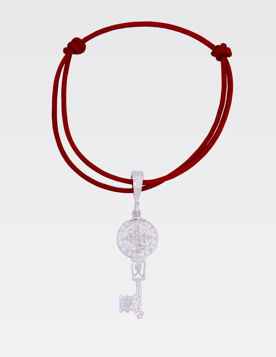 Pulsera Llave San Benito Hilo Rojo  | Ajustable | Dije de Plata.925 | Zirconia