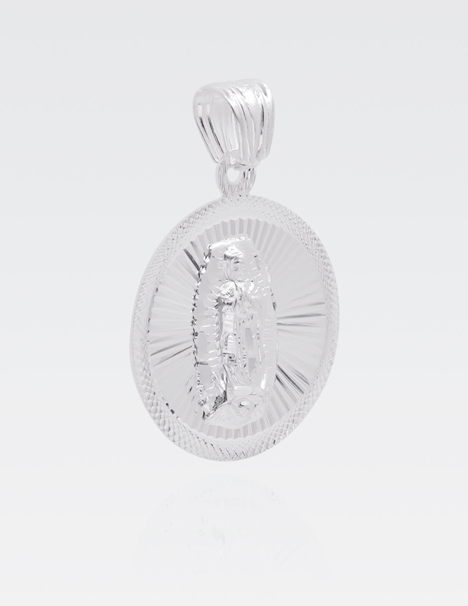 Dije de Plata .925 | Virgen de Guadalupe | 3.2 CM de Altura 2.2CM Ancho
