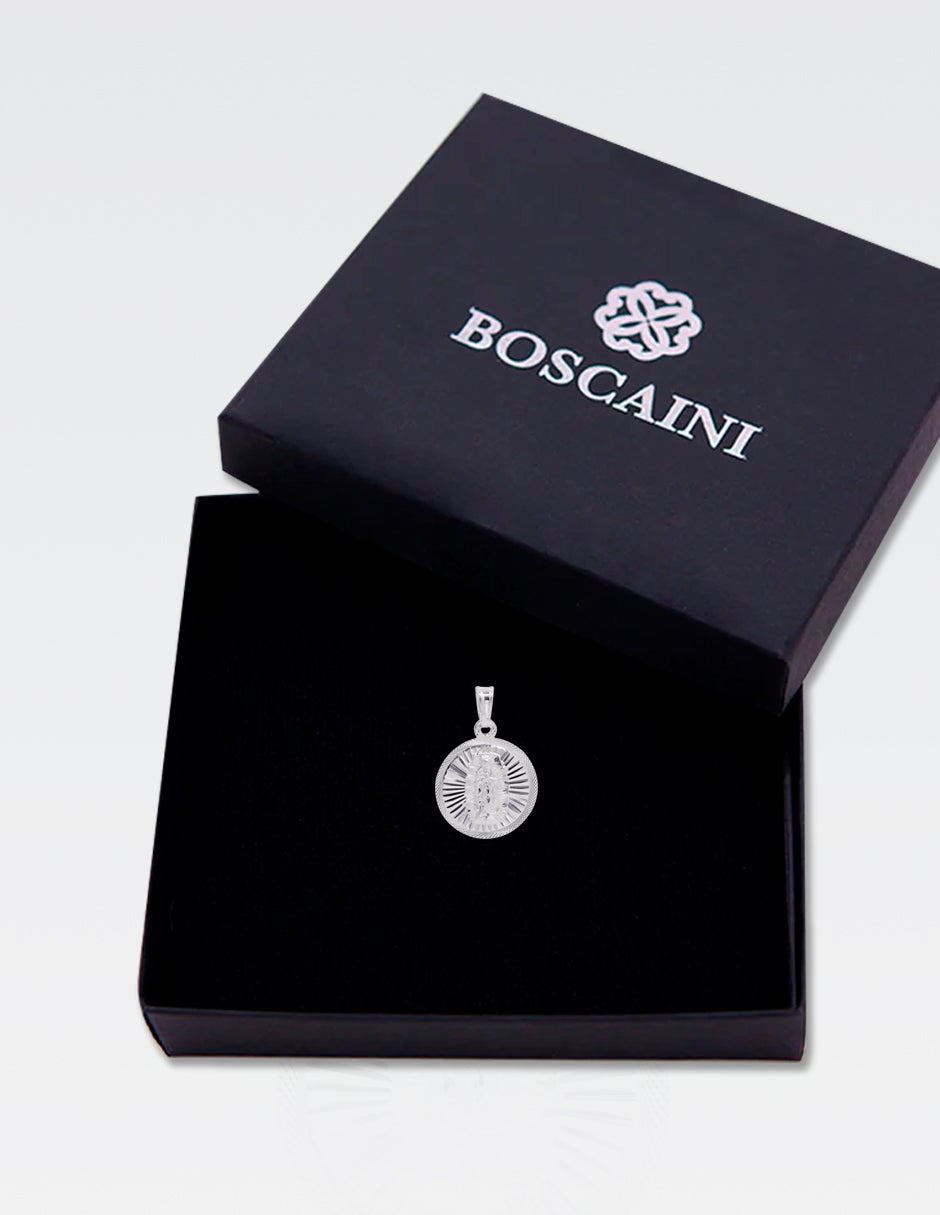 Dije de Plata .925 | Virgen de Guadalupe | 2.7 CM de  Altura 1.8 CM Ancho